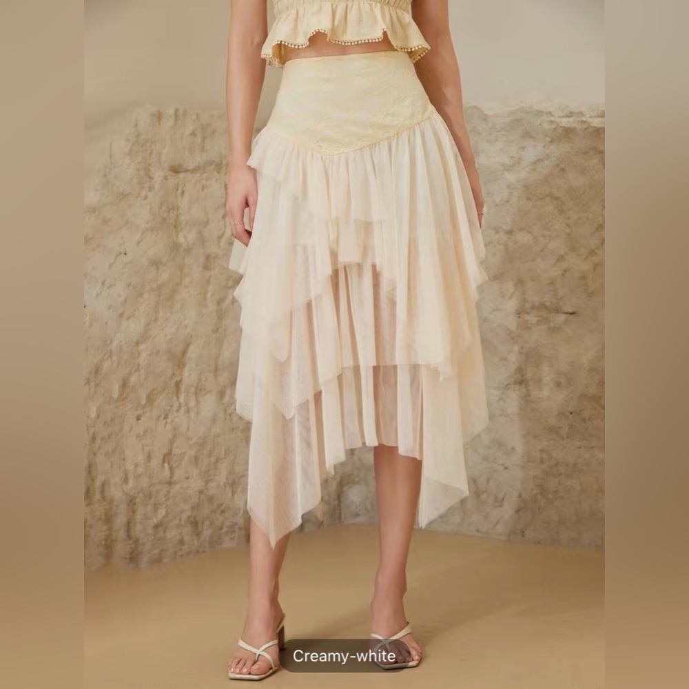NWOT Boho ballerina creamy white tiered skirt - M and L - Picture 1 of 3